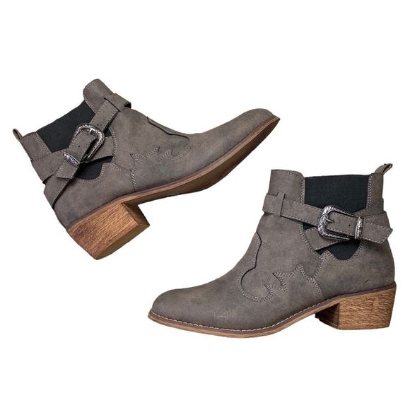 Olivia Miller Shoes - Olivia Miller Western Booties Size 8.5